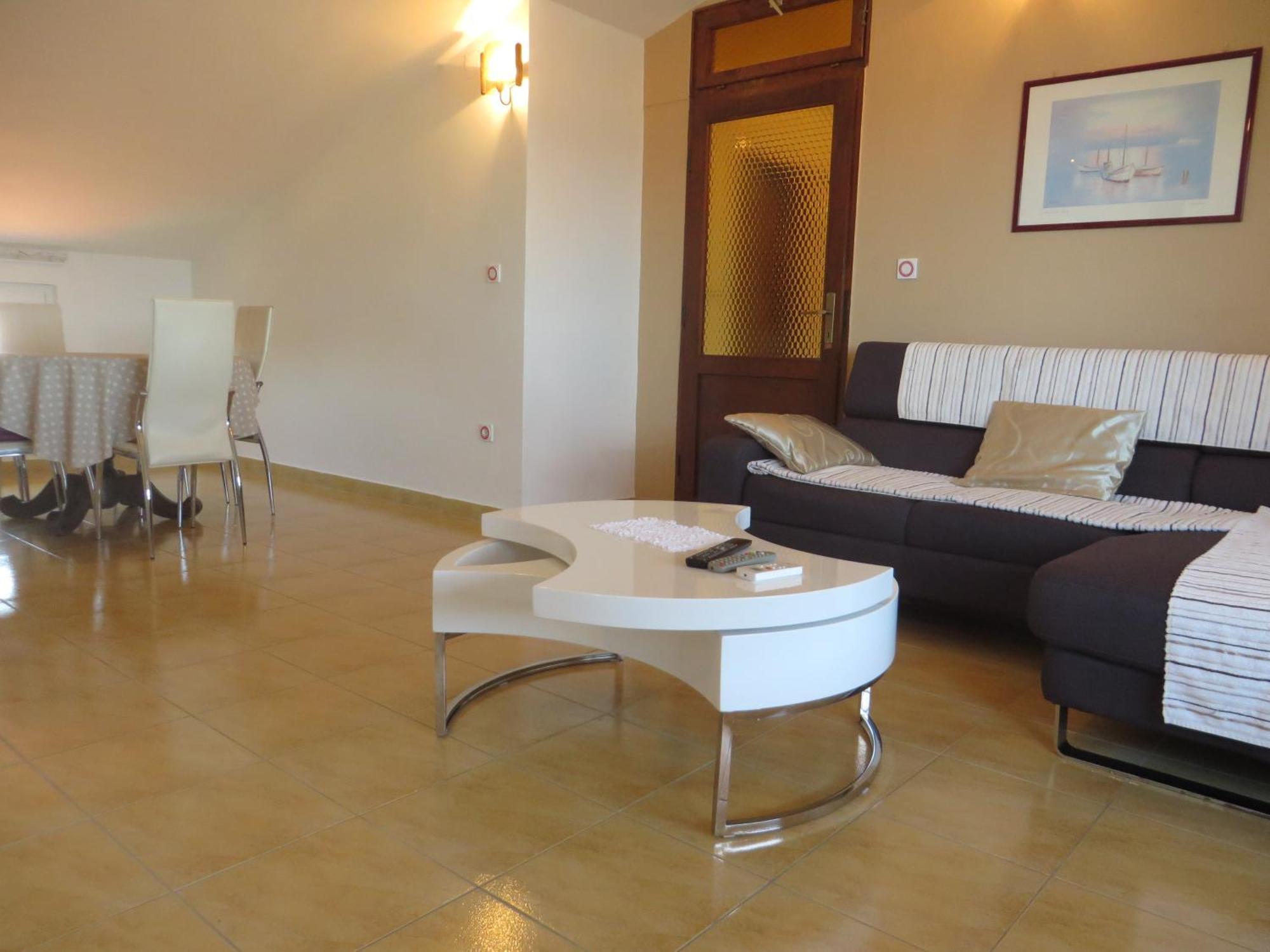 Apartments Gloria Biograd Na Moru Rum bild