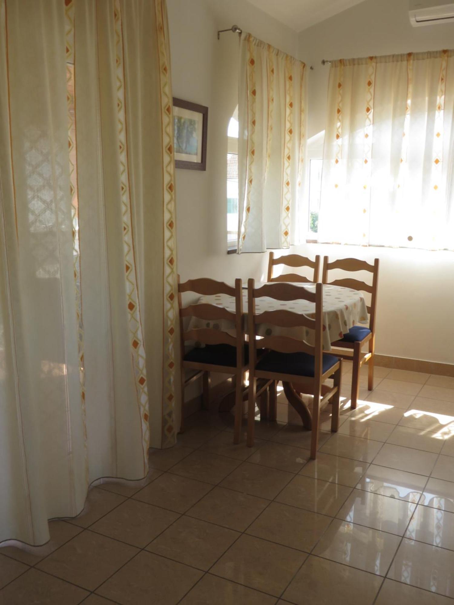 Apartments Gloria Biograd Na Moru Rum bild